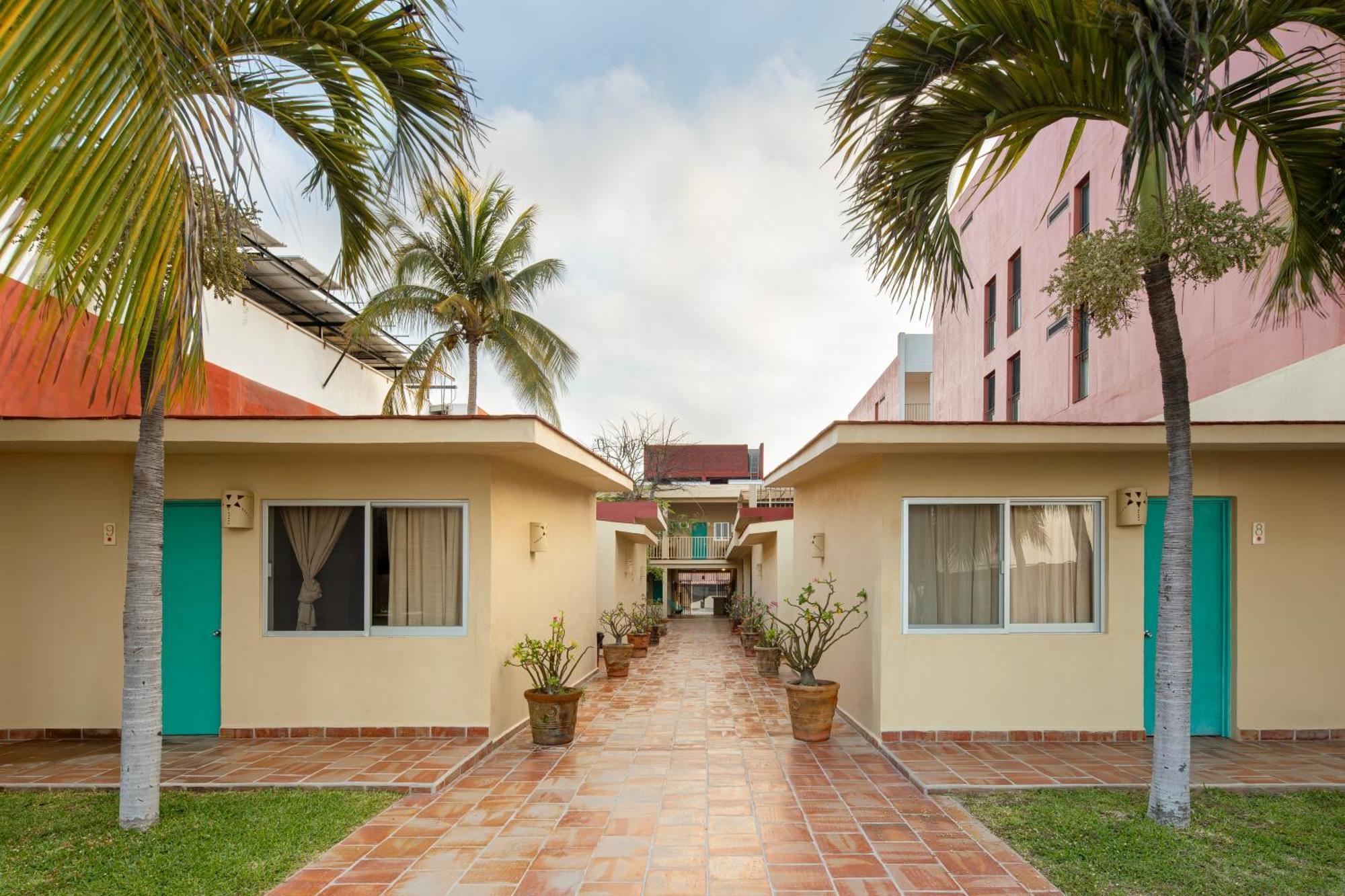 Bungalows Las Arenas San Patricio Melaque Exterior photo